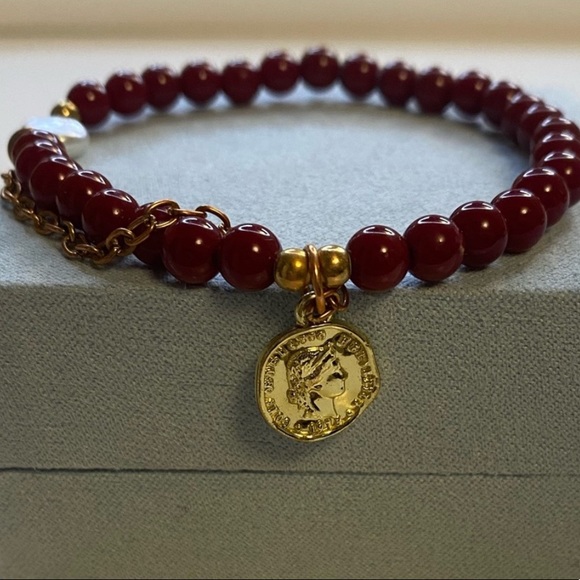 Accessories - Pretty Bracelets
